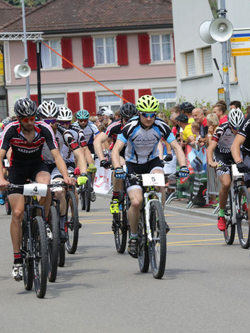 8ba1c1_3c8adbe977204abf9a98c64e5e9a1c4f~mv2